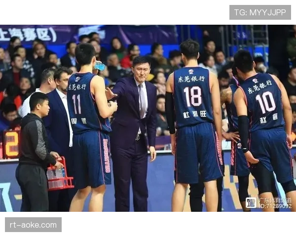 NBA与NCAA联合推出裁判培训计划，旨在统一吹罚尺度