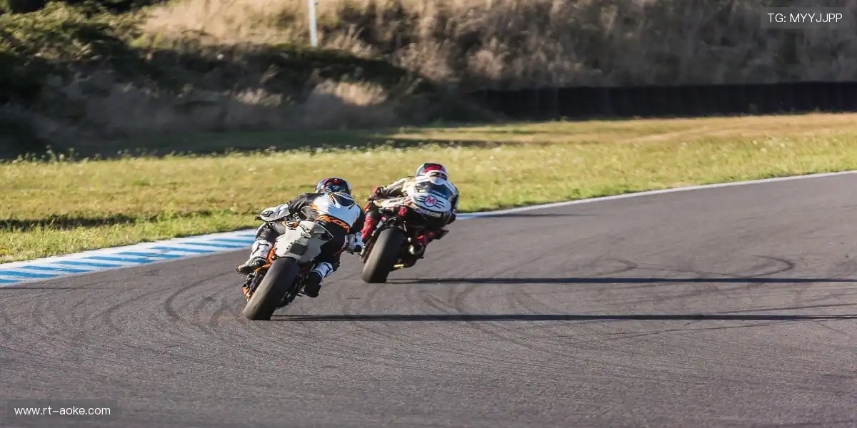 📱触控滑动随意跳转至赛事关键帧！⚡